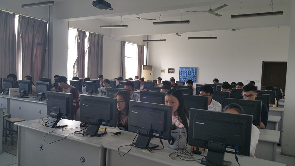 日出水了啊快点使劲动态图