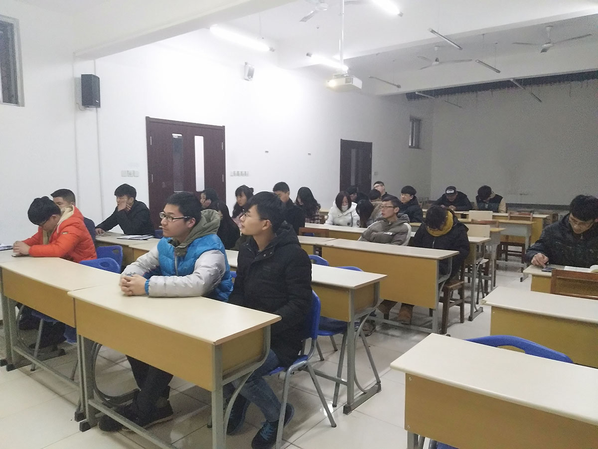 日出水了啊快点使劲动态图