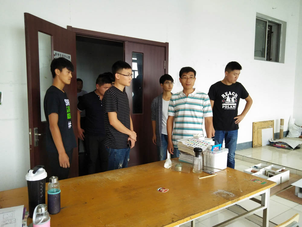 日出水了啊快点使劲动态图