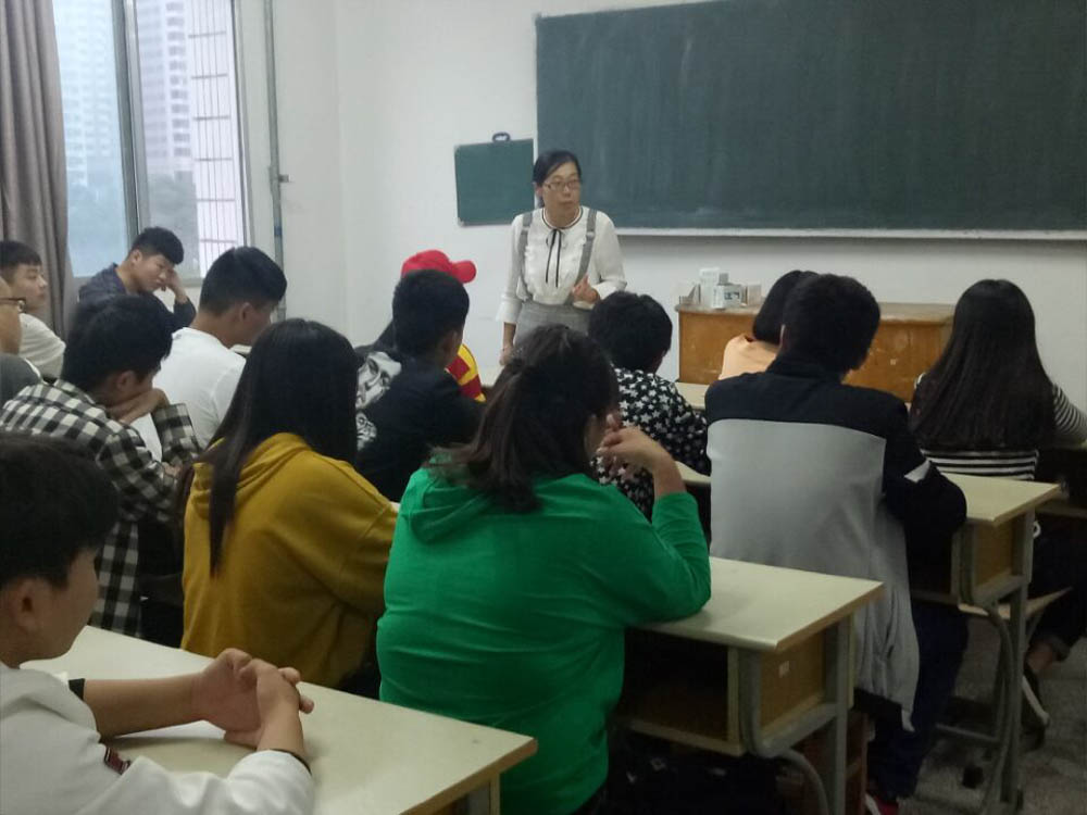 日出水了啊快点使劲动态图