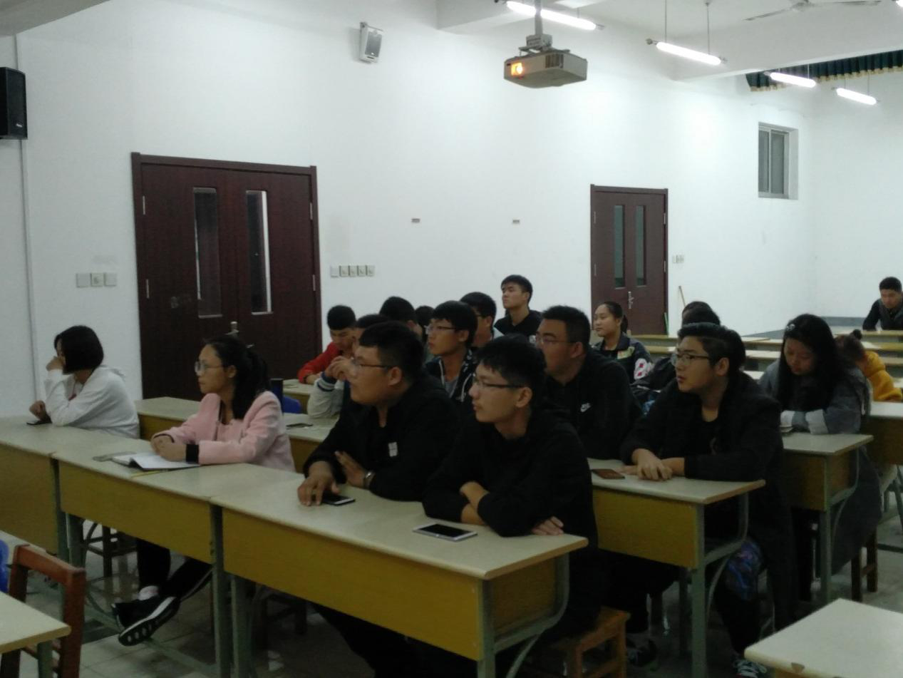 日出水了啊快点使劲动态图