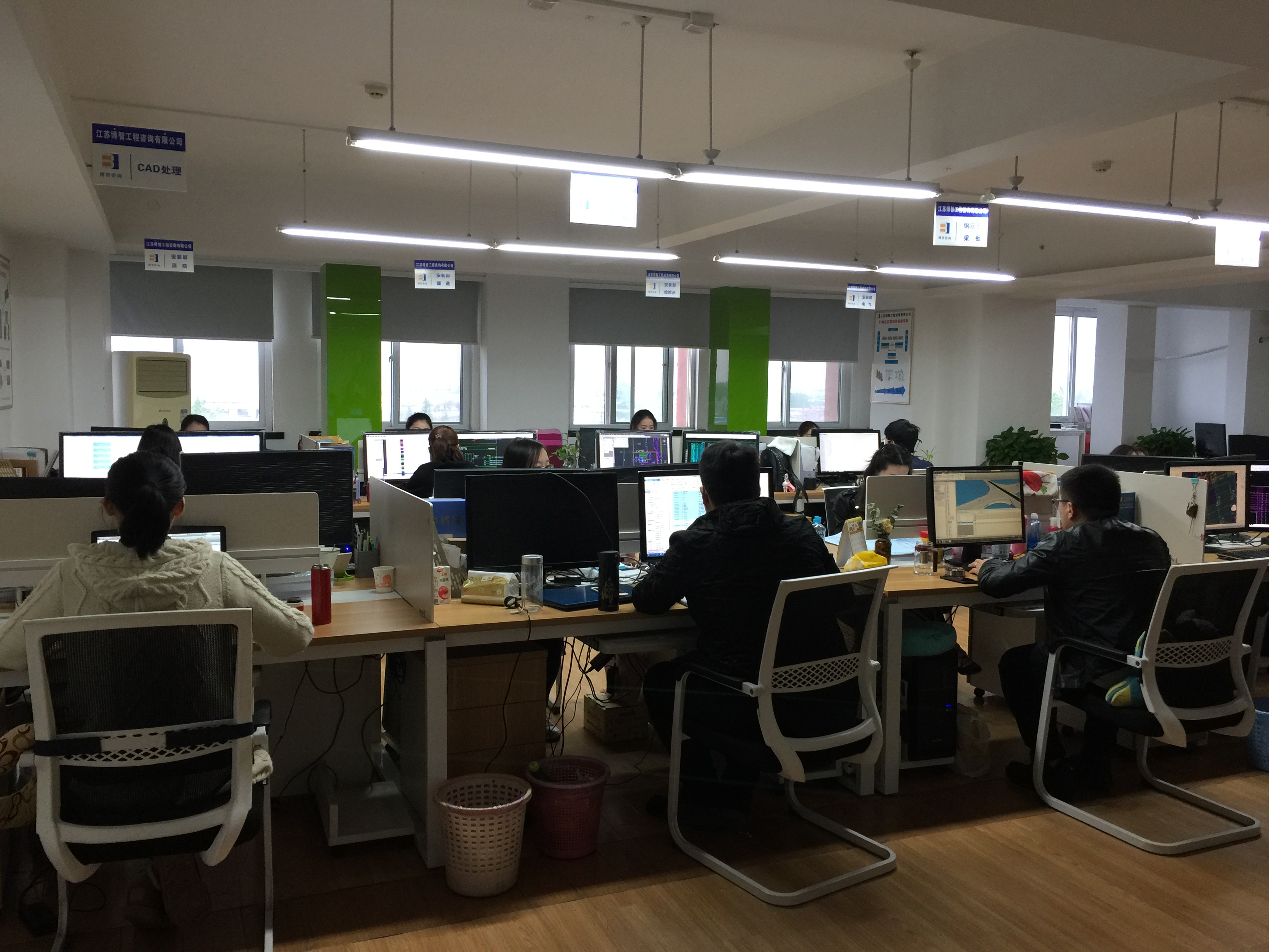 日出水了啊快点使劲动态图