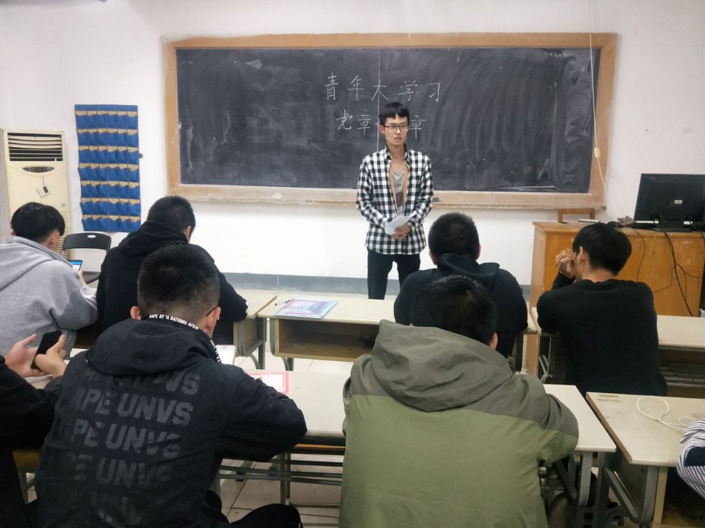 日出水了啊快点使劲动态图