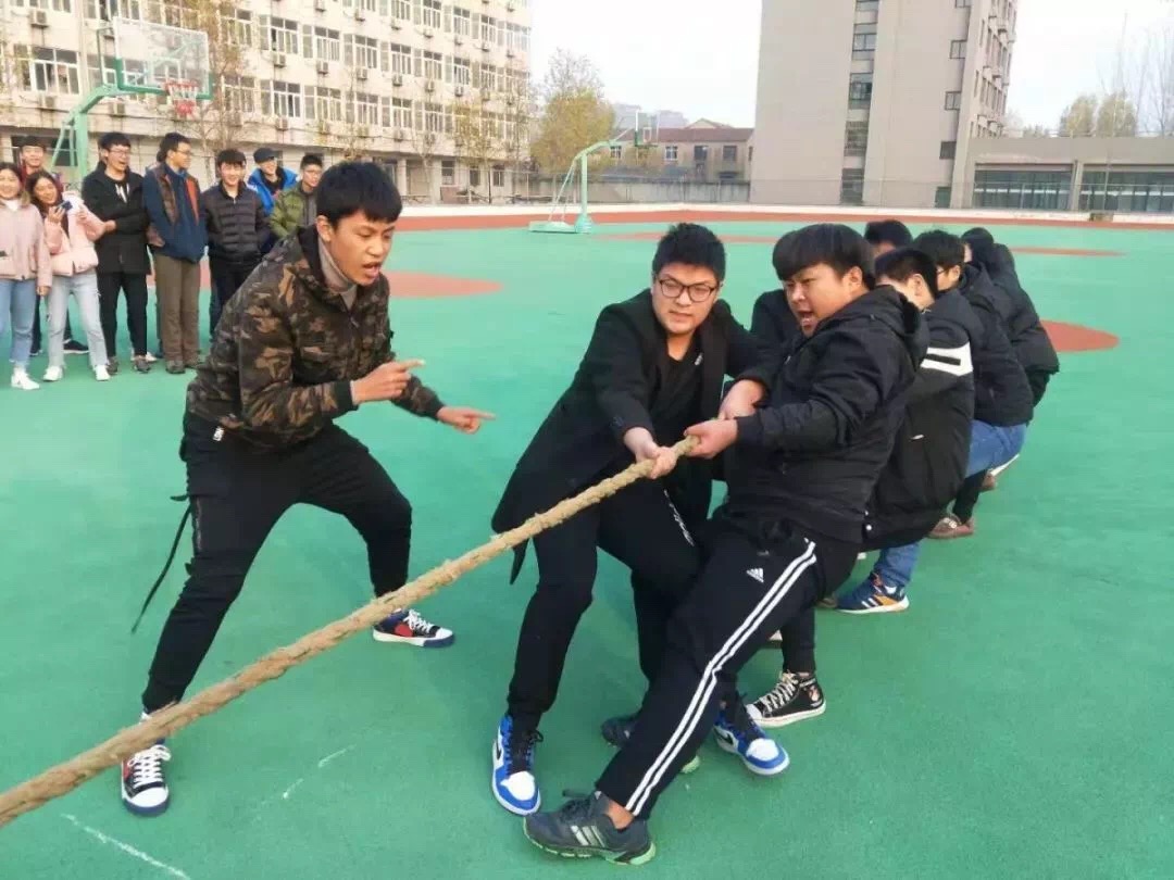 日出水了啊快点使劲动态图