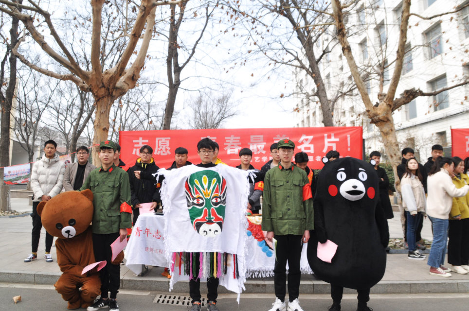 日出水了啊快点使劲动态图