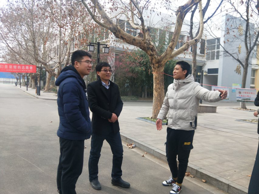 日出水了啊快点使劲动态图