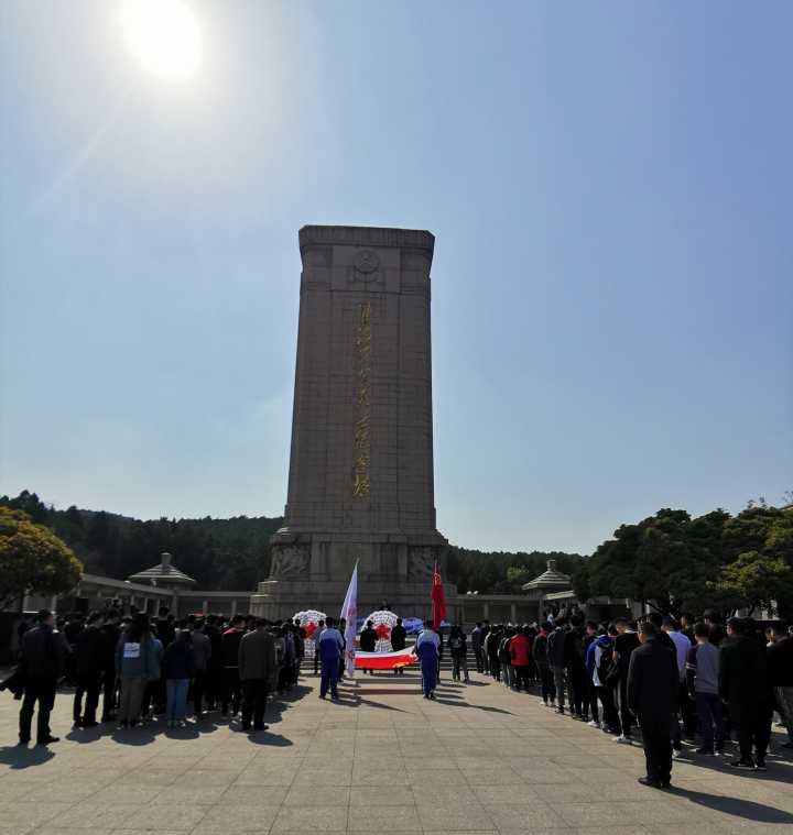 日出水了啊快点使劲动态图