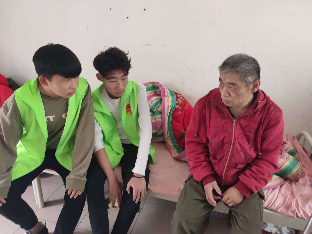 日出水了啊快点使劲动态图