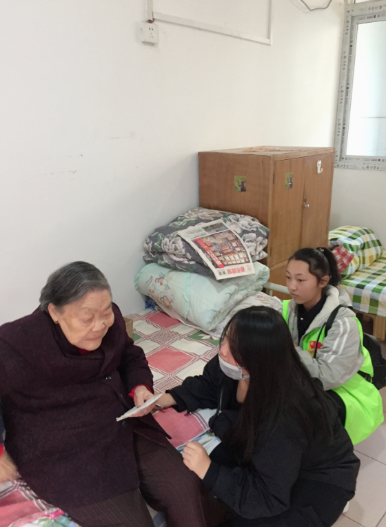 日出水了啊快点使劲动态图