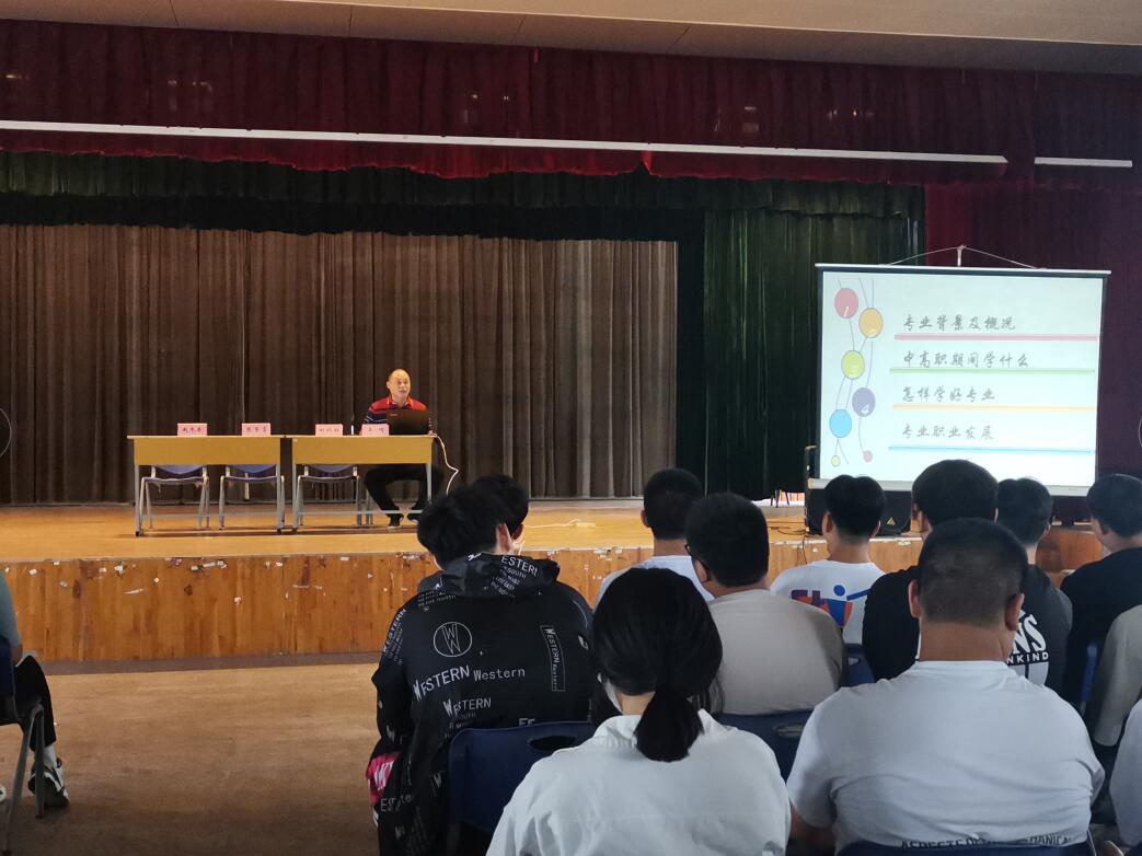 日出水了啊快点使劲动态图