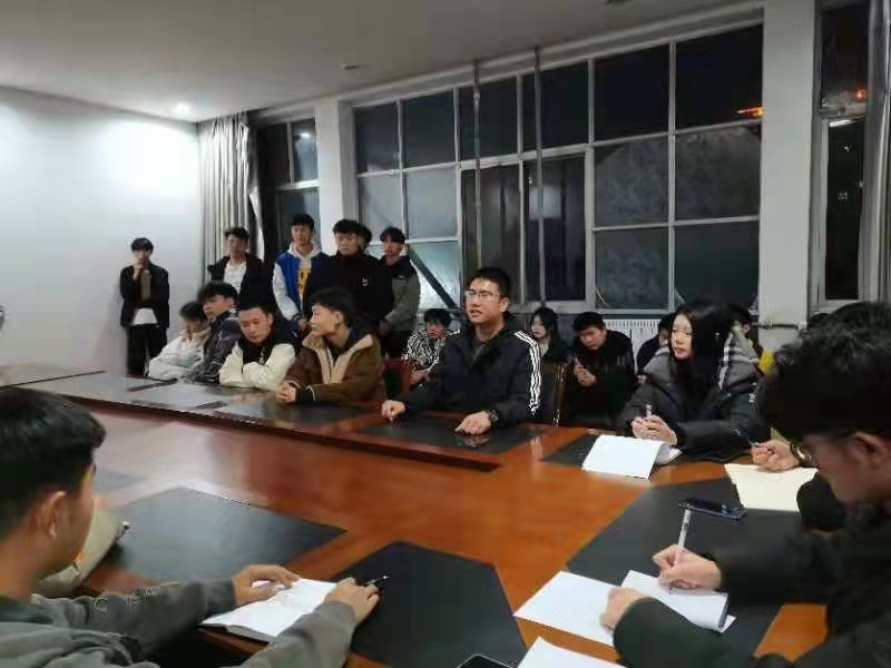 日出水了啊快点使劲动态图