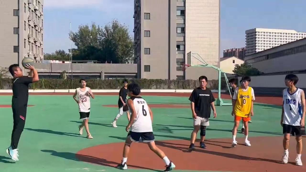 日出水了啊快点使劲动态图