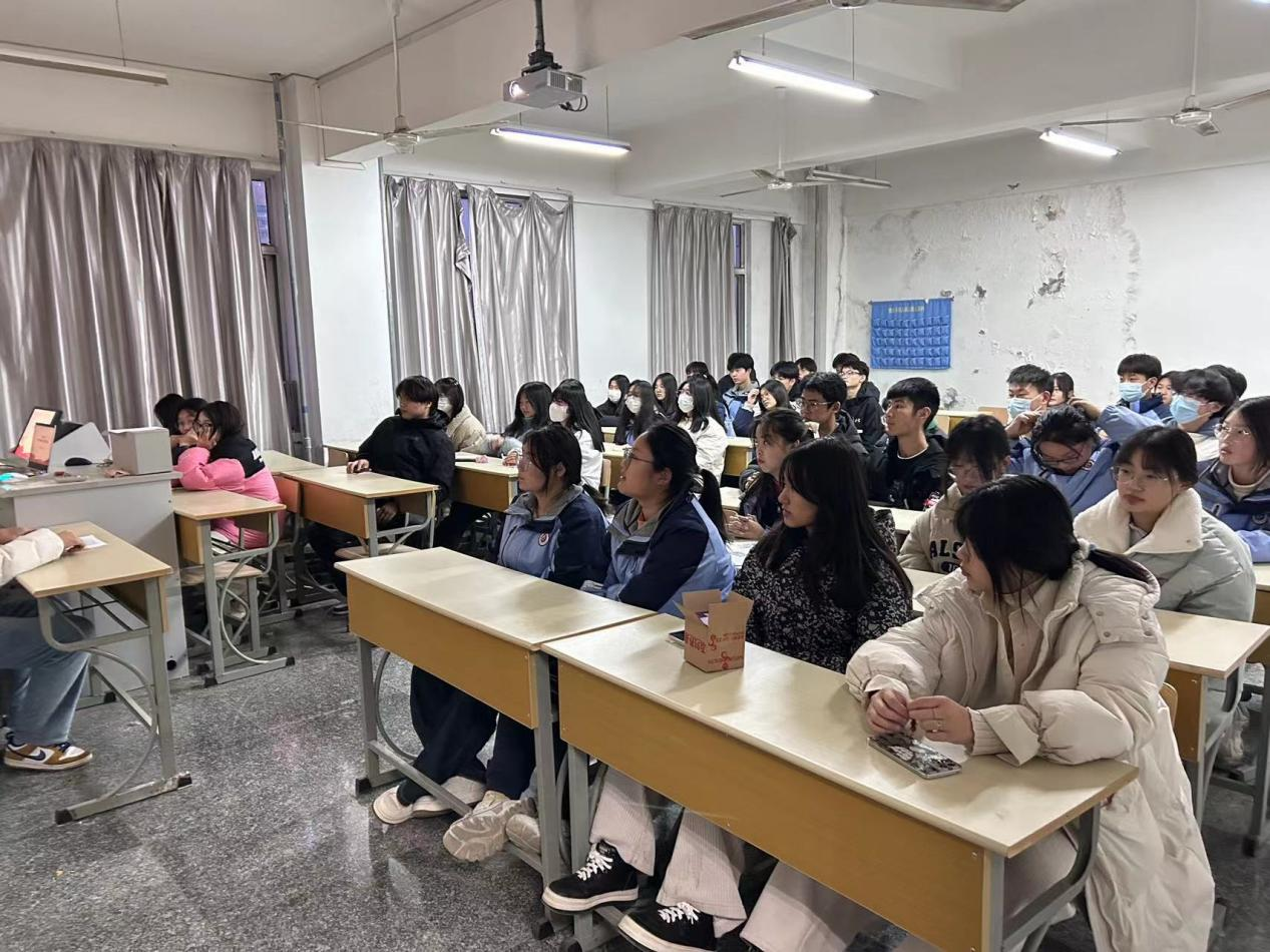 日出水了啊快点使劲动态图