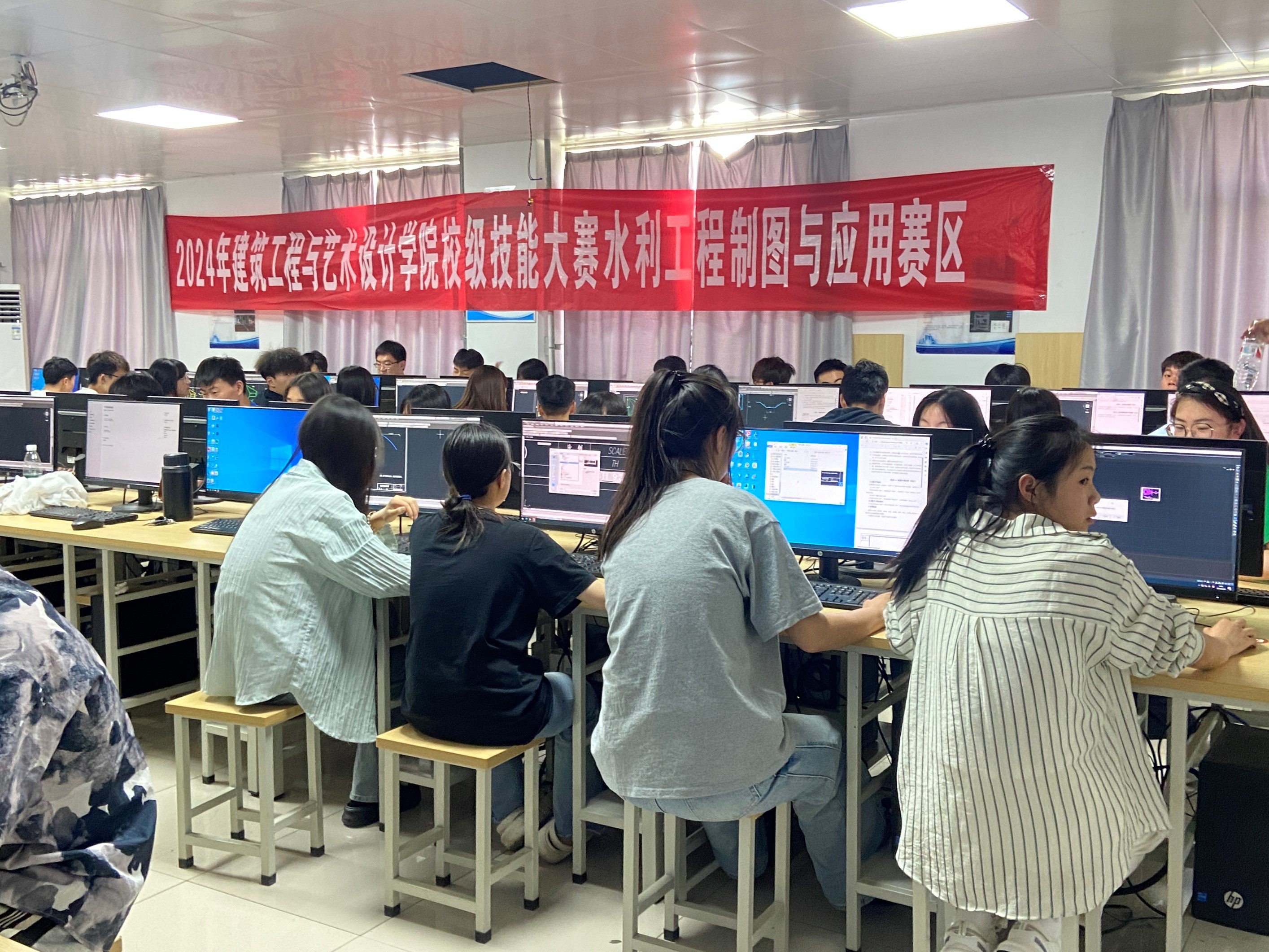 日出水了啊快点使劲动态图