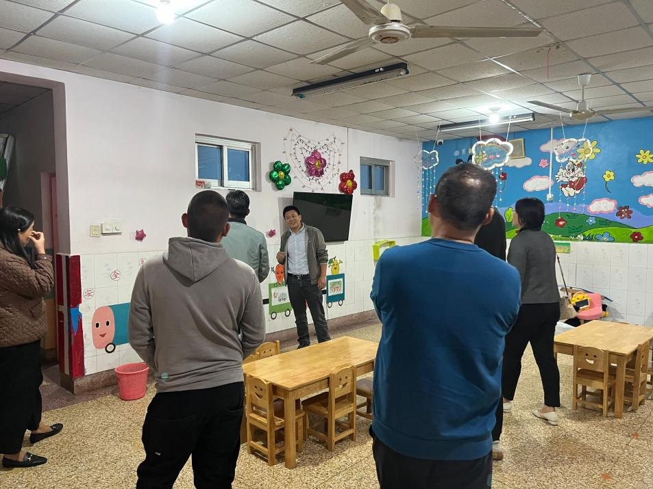 日出水了啊快点使劲动态图