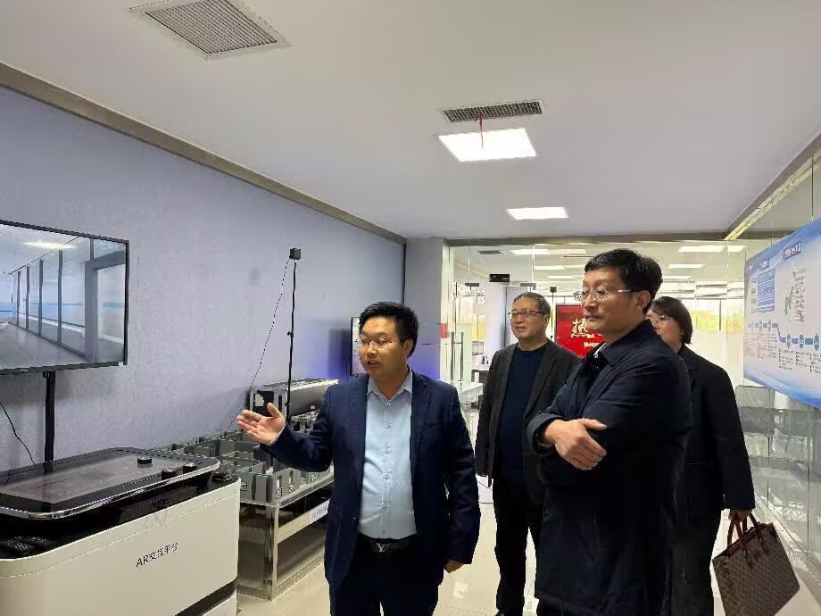 日出水了啊快点使劲动态图