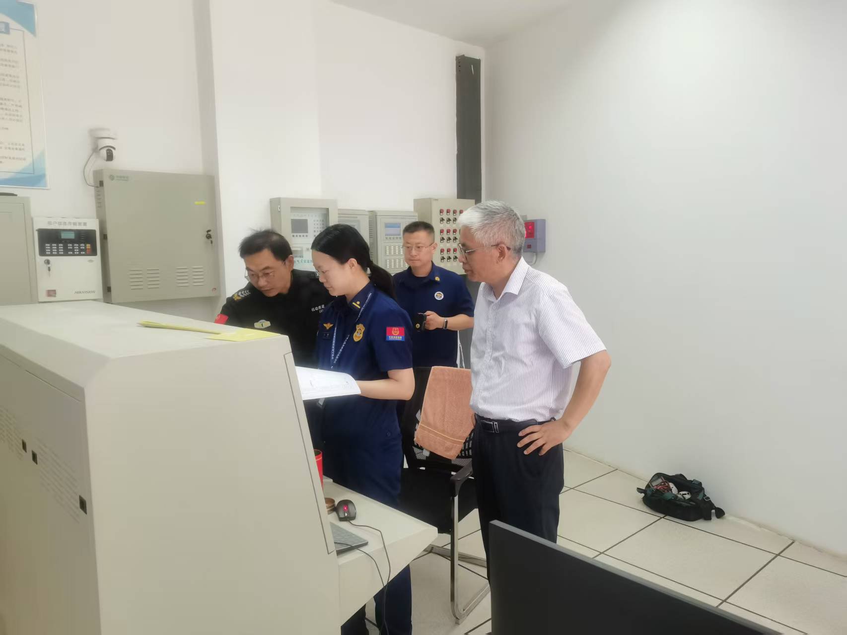 日出水了啊快点使劲动态图