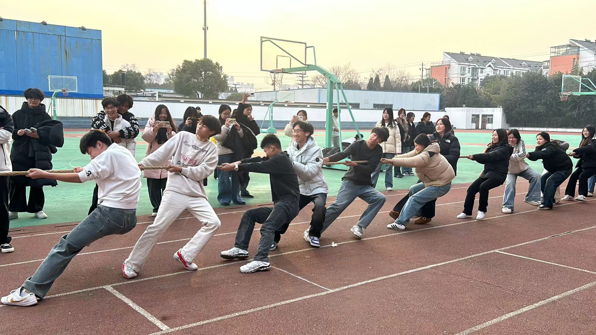 日出水了啊快点使劲动态图