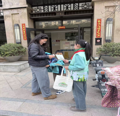 日出水了啊快点使劲动态图