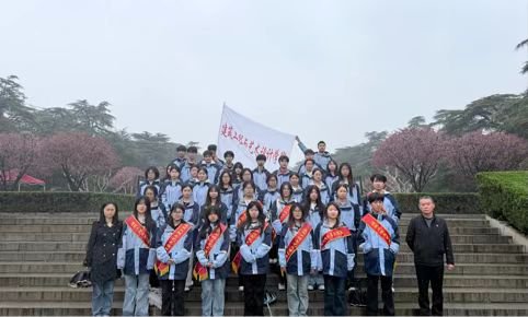 日出水了啊快点使劲动态图