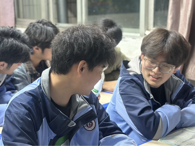 日出水了啊快点使劲动态图