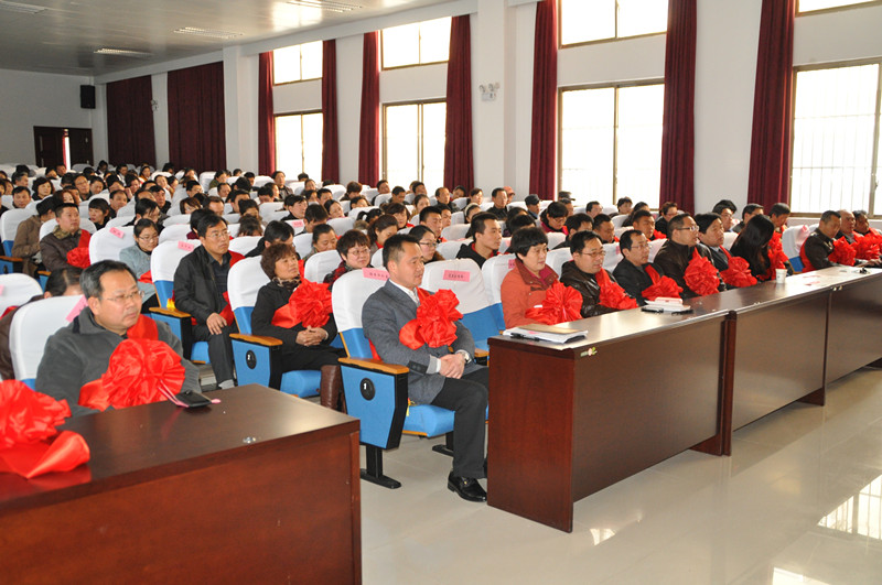 日出水了啊快点使劲动态图