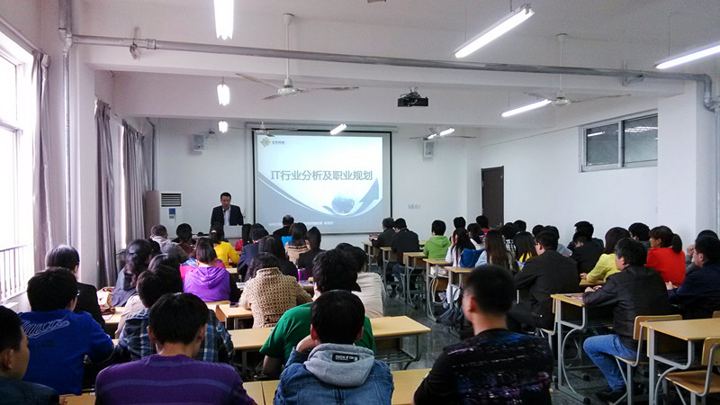 日出水了啊快点使劲动态图