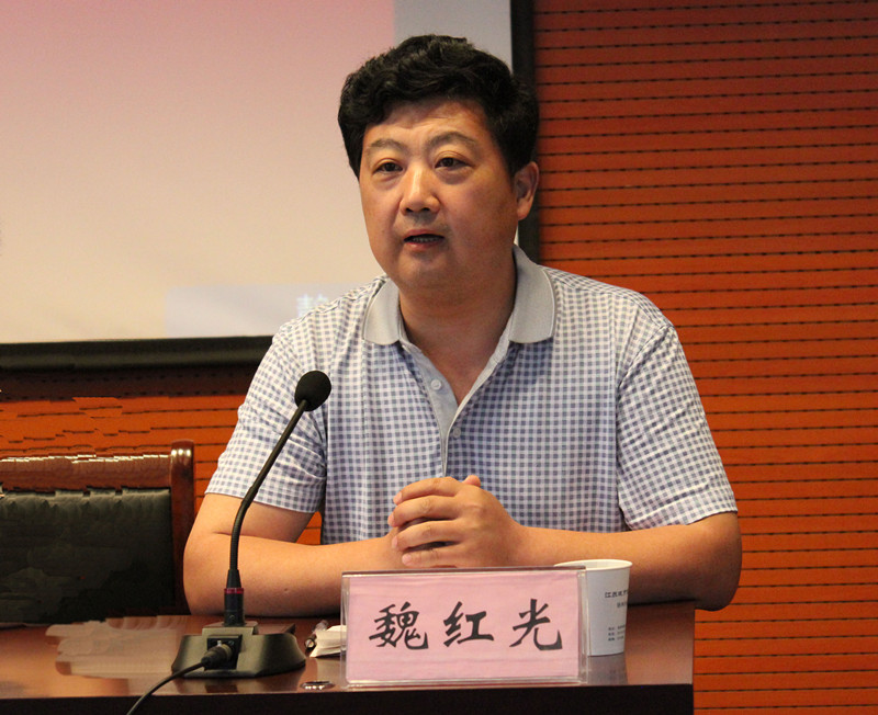 日出水了啊快点使劲动态图