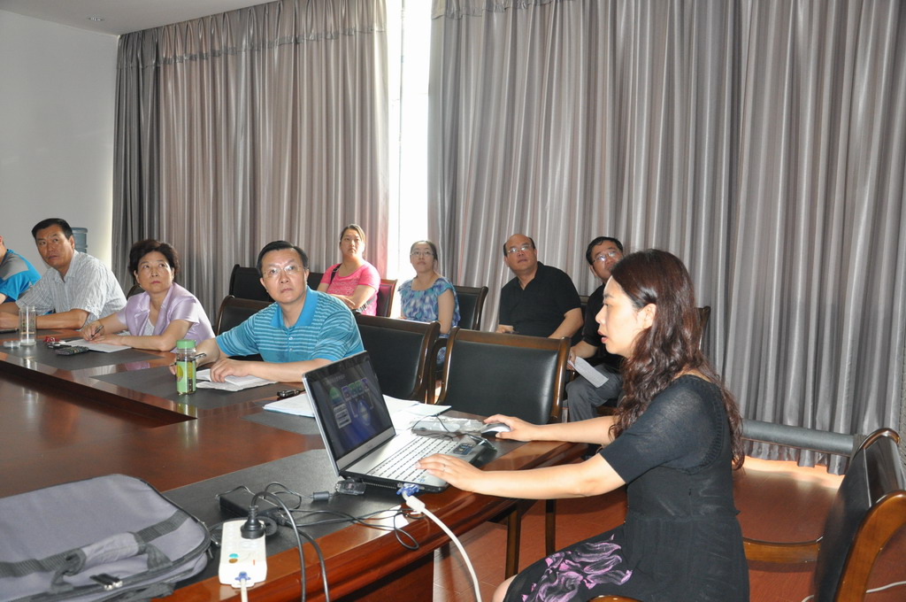 日出水了啊快点使劲动态图