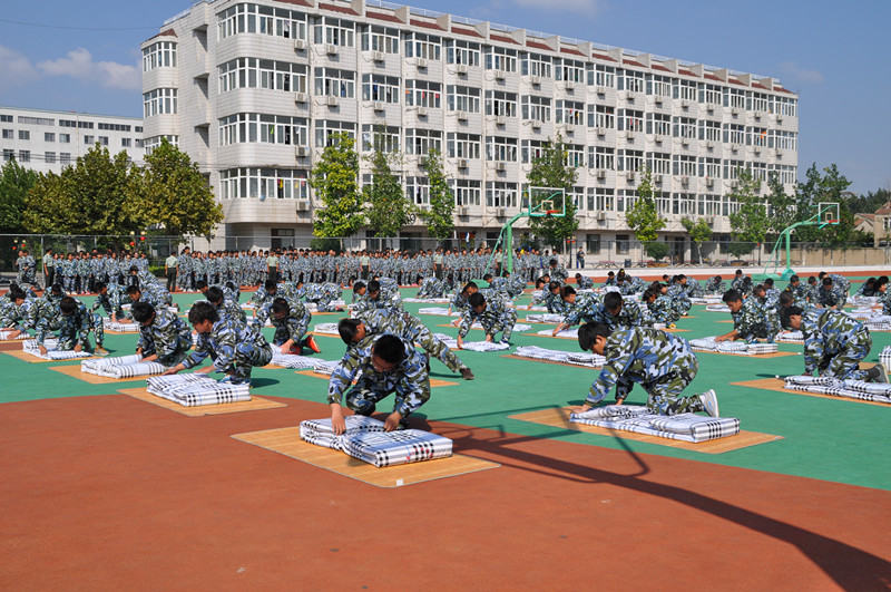 日出水了啊快点使劲动态图