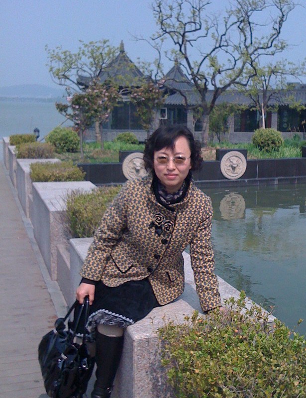 日出水了啊快点使劲动态图