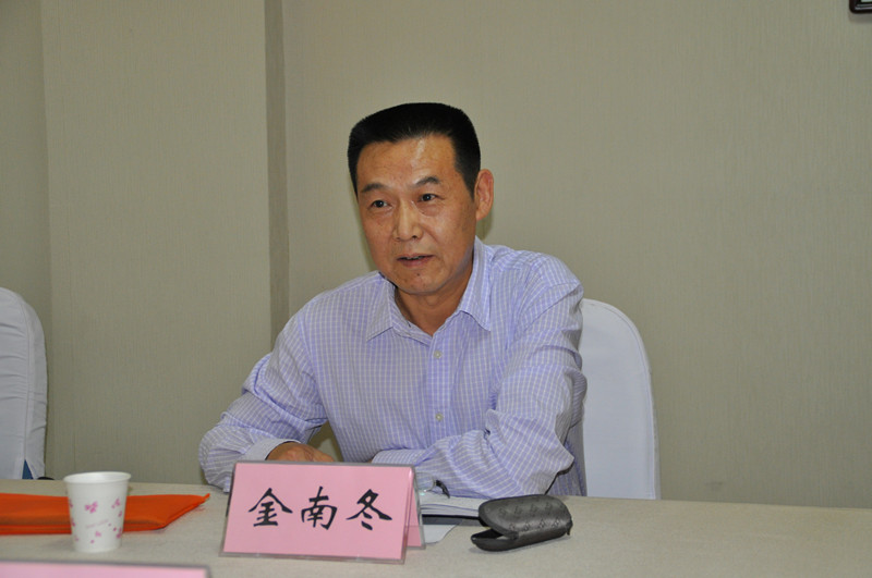 日出水了啊快点使劲动态图