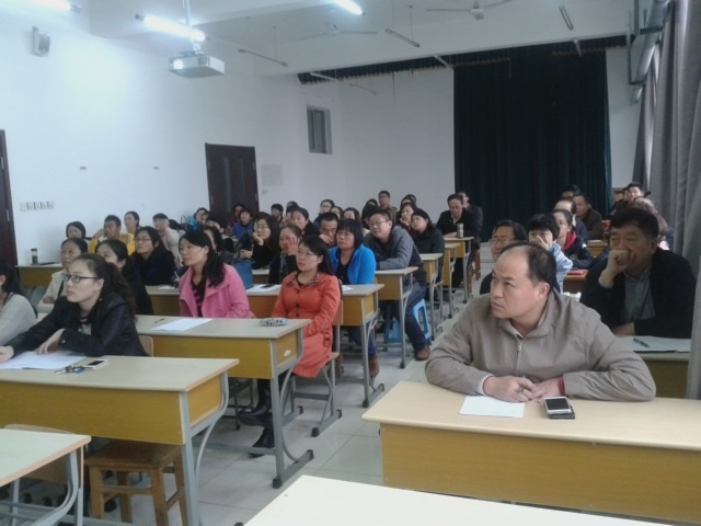 日出水了啊快点使劲动态图