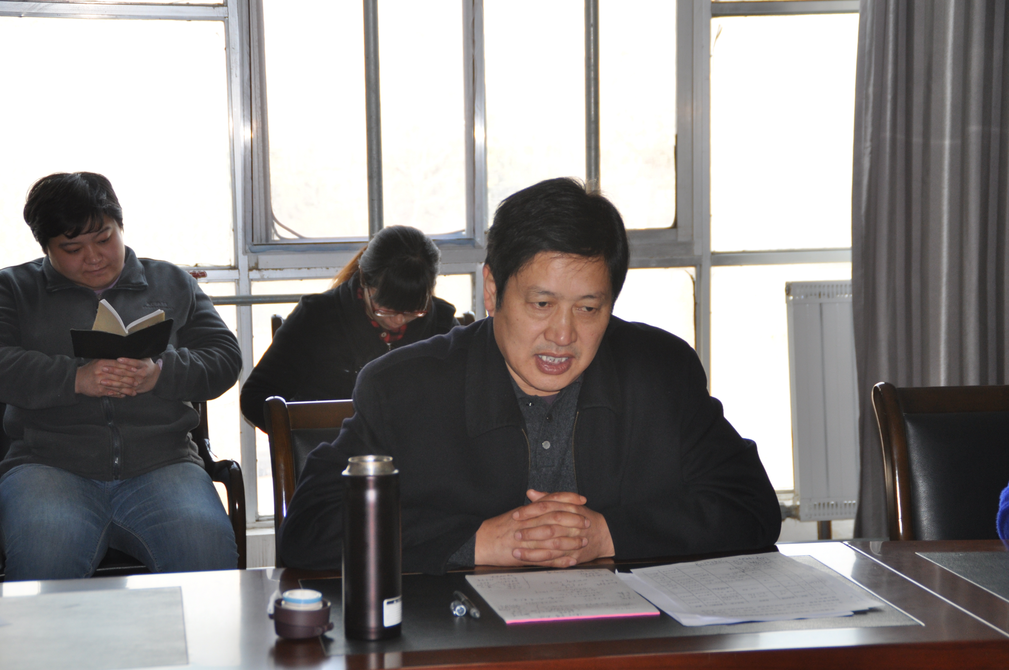 日出水了啊快点使劲动态图