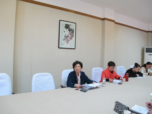 日出水了啊快点使劲动态图