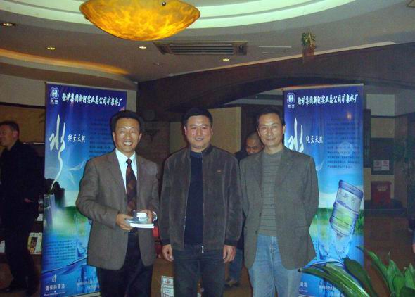 日出水了啊快点使劲动态图