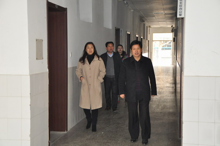 日出水了啊快点使劲动态图