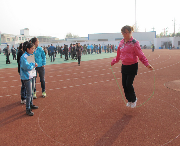 日出水了啊快点使劲动态图