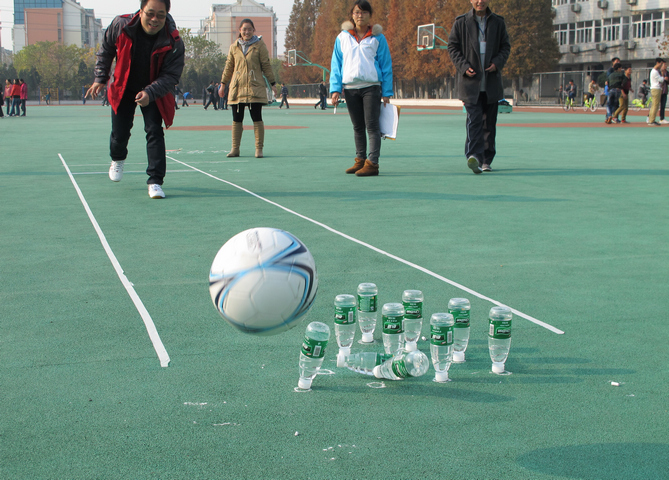 日出水了啊快点使劲动态图