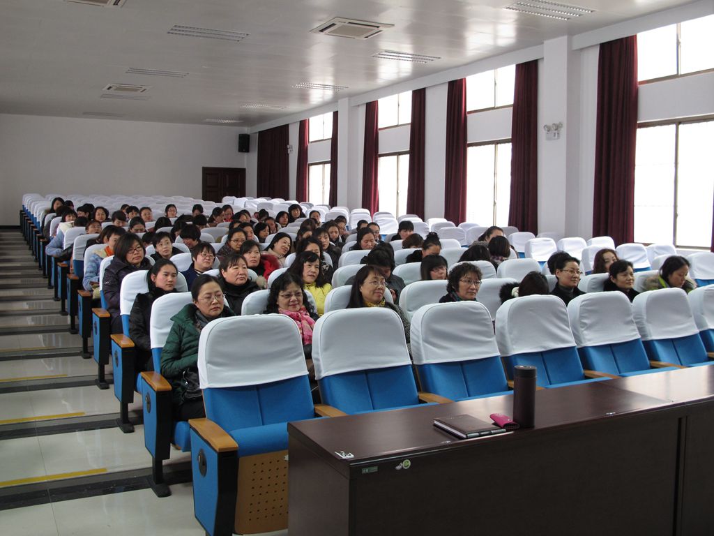 日出水了啊快点使劲动态图