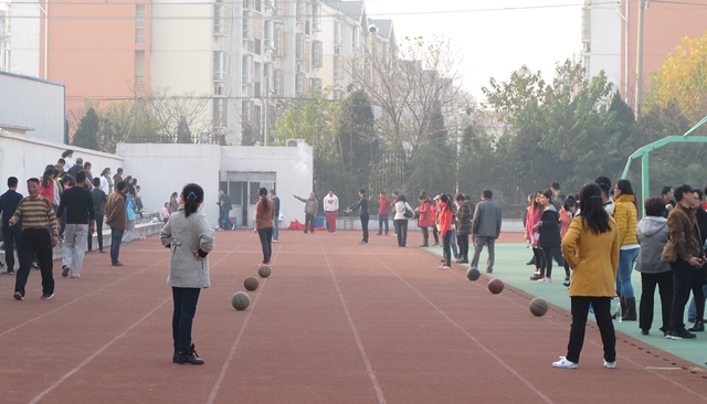 日出水了啊快点使劲动态图