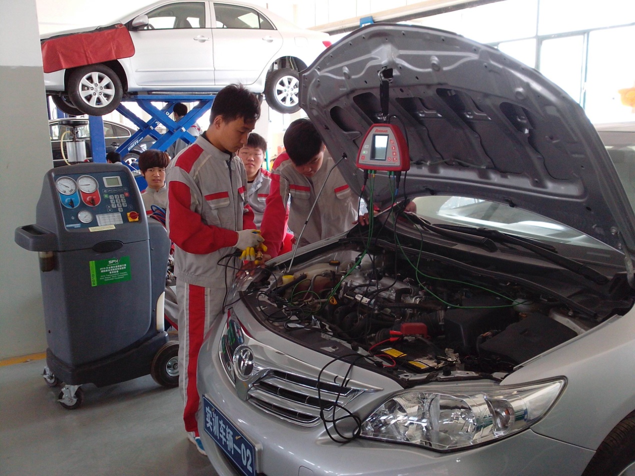 日出水了啊快点使劲动态图