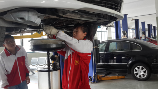 日出水了啊快点使劲动态图