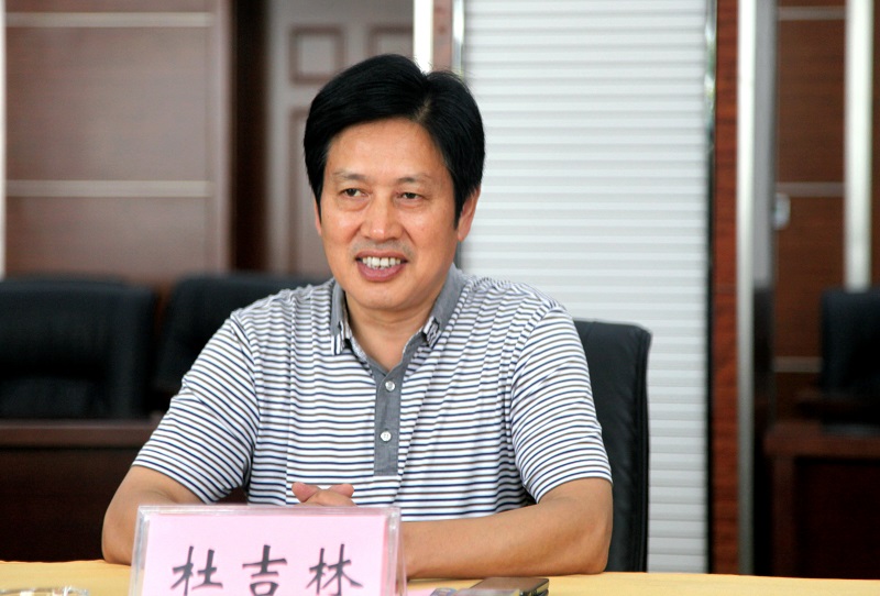 日出水了啊快点使劲动态图