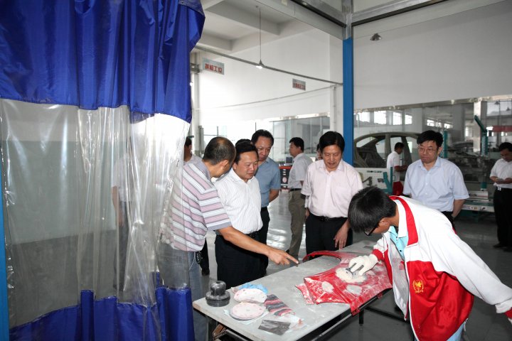 日出水了啊快点使劲动态图