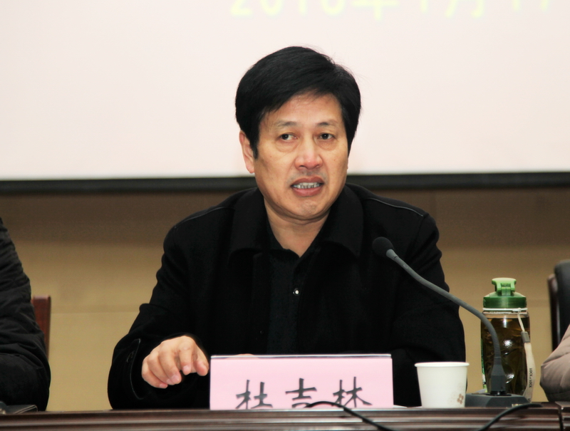 日出水了啊快点使劲动态图