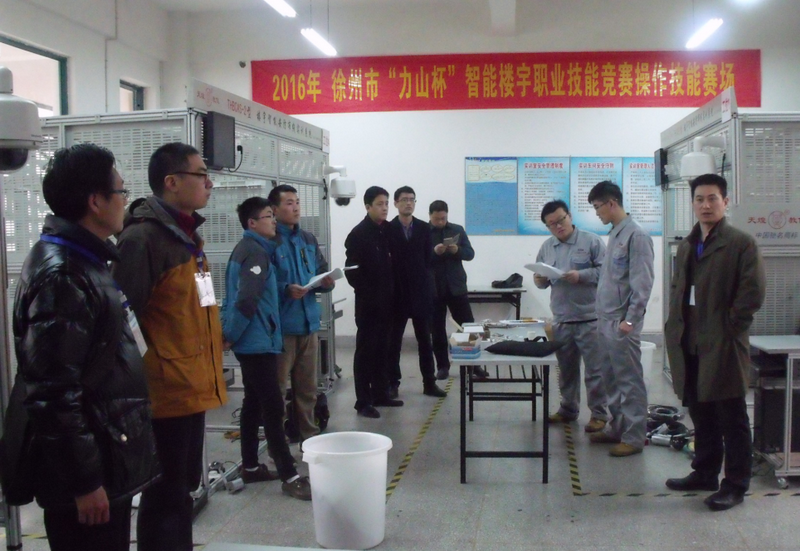 日出水了啊快点使劲动态图