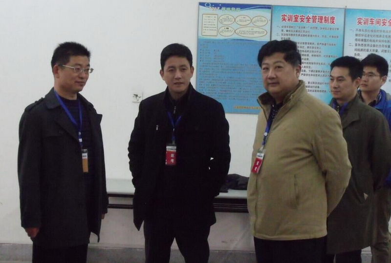 日出水了啊快点使劲动态图