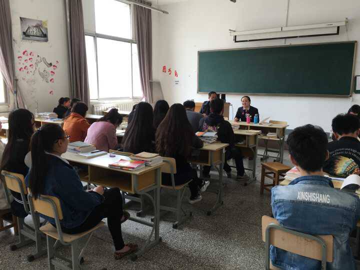 日出水了啊快点使劲动态图