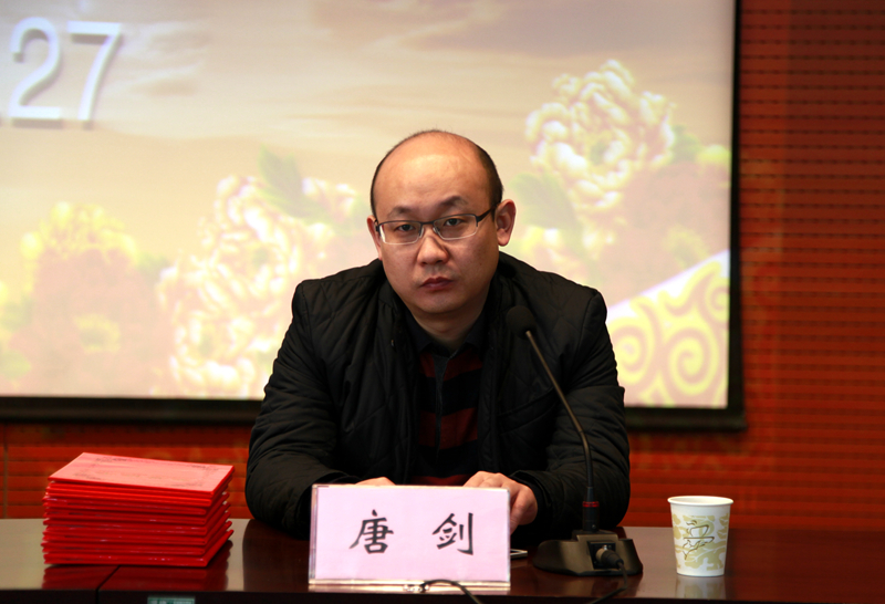 日出水了啊快点使劲动态图